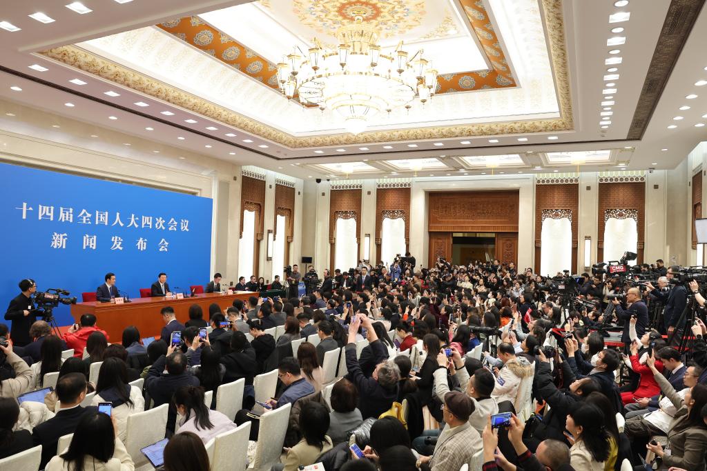 ＜全人代記者会見＞中米は相互尊重、平和共存、協力・ウィンウィンを図るべき