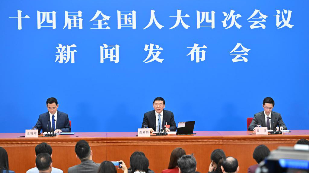 ＜全人代記者会見＞中日関係について「中国人民はいかなる外部勢力による内政干渉も許さない」