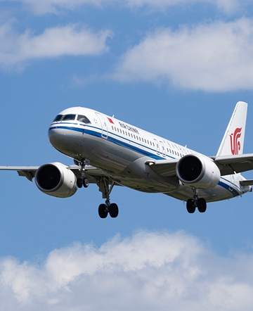 中国の航空旅客数が5億人突破　中国は世界一の航空旅客大国に