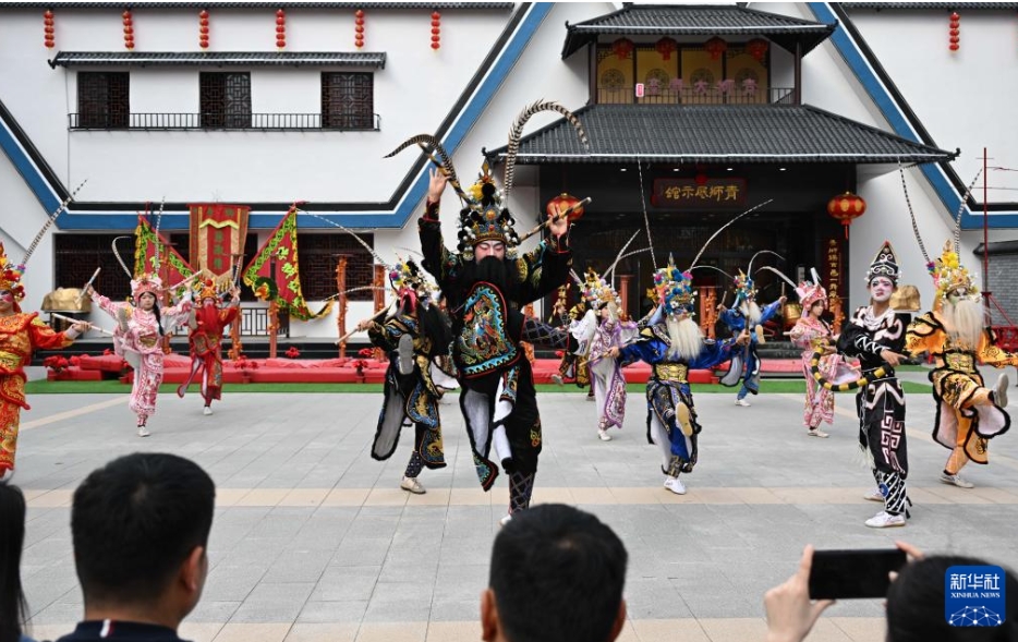 注目を集めるリニューアルされた掲陽古城　広東省