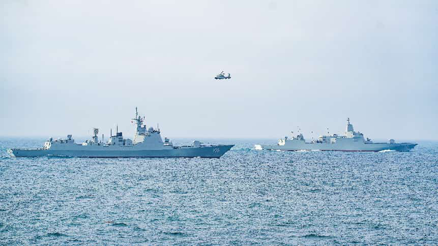 ステルス性能が向上　新型「1万トン級大型駆逐艦」を軍事専門家が解説