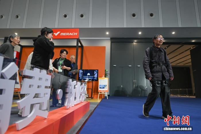 世界の逸品が市民を魅了する消費イベント　浙江省