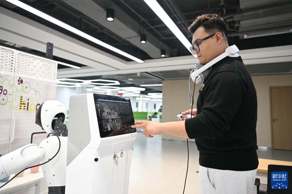 雄安新区の「ロボット学校」を訪ねて　河北省