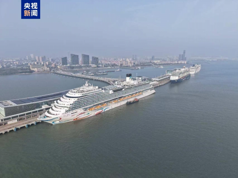 上海クルーズターミナルから入国した1日の外国人が過去最多の延べ約5900人に