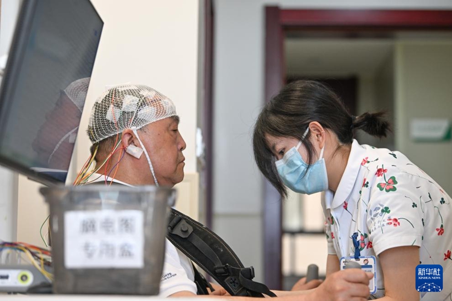 中国南西部初の「BMI」研究型病棟を訪ねて　重慶市