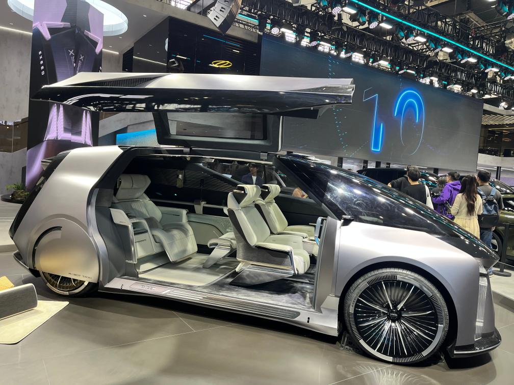 奇瑞汽車の展示した自動運転コンセプトカー（4月26日撮影・陽娜）