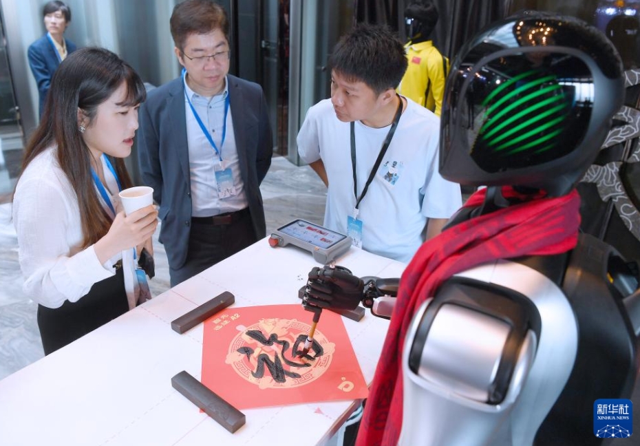 香港でエンボディドAI産業サミット　大陸部との科学技術イノベーション協力を深化
