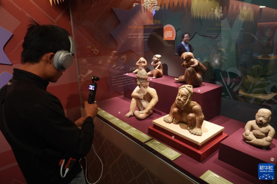 「トウモロコシ・黄金・ジャガー――マヤとアンデスの古代文明展」が首都博物館で開幕　北京