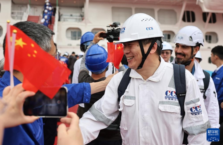 中国2隻目の国産大型クルーズ船「愛達・花城号」が試験航海から凱旋