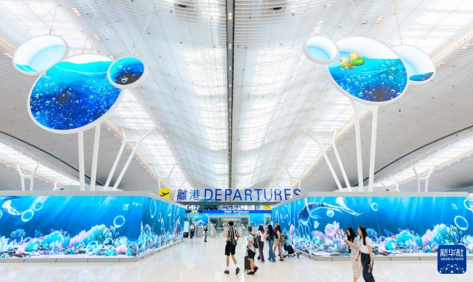 香港国際空港、第2ターミナルビル旅客出発施設の運用開始