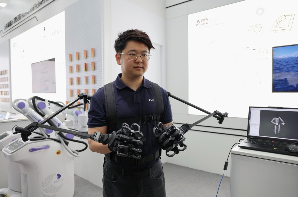 ロボット産業の総合サービス拠点を訪ねて　広東省深セン