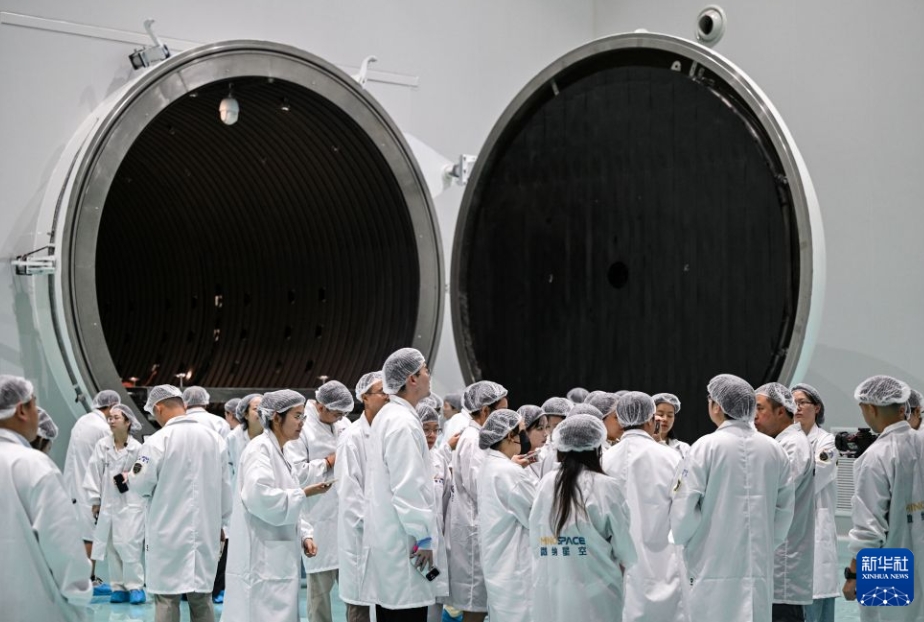 江蘇省無錫市の「星の工場」