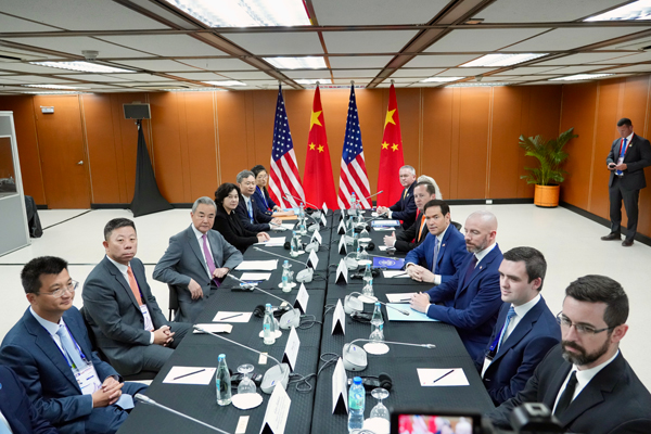 王毅氏がルビオ米国務長官と会談