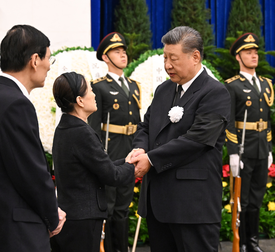 朱鎔基氏の遺体が北京で火葬　習近平氏らが八宝山革命公墓で告別