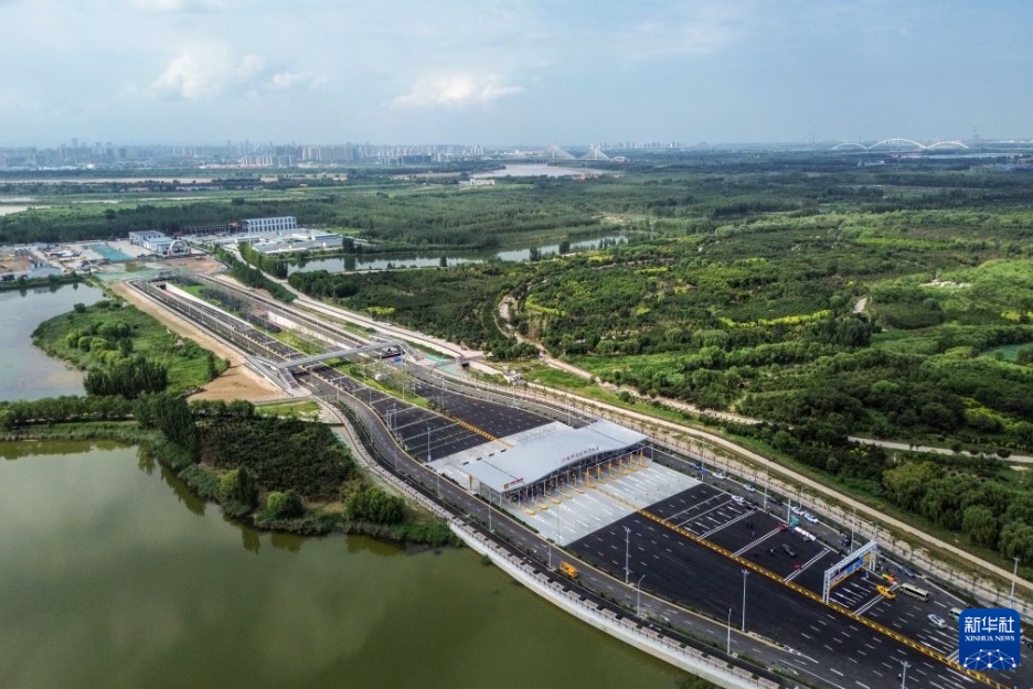中国最大直径の水中シールドトンネルが完成・開通　山東省済南