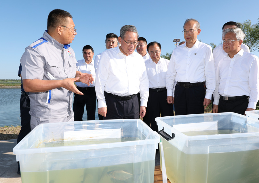 李強総理が黒竜江・吉林両省を視察、「総合的農業生産能力の強化と食糧安全保障の確保」を強調