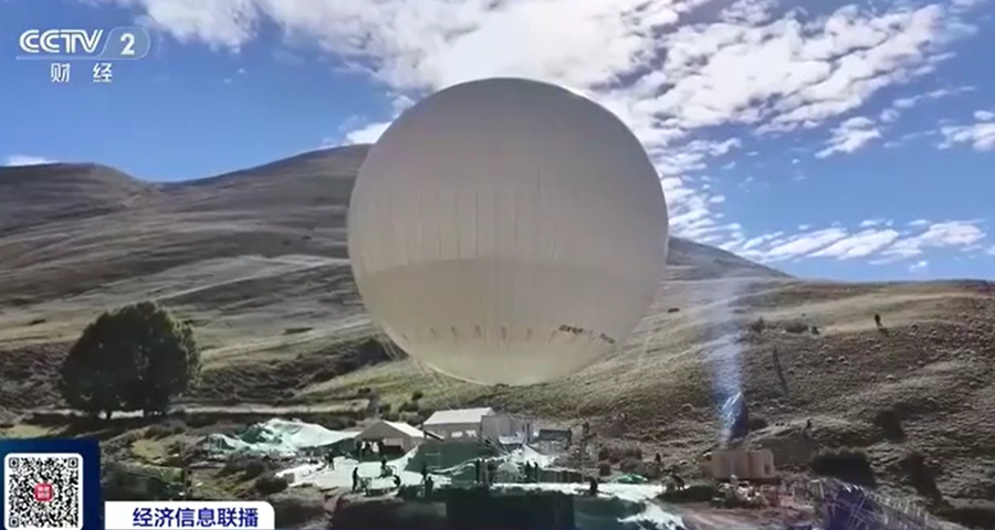 中国初！8階建てビルの高さに相当する「空中巨大気球」が登場