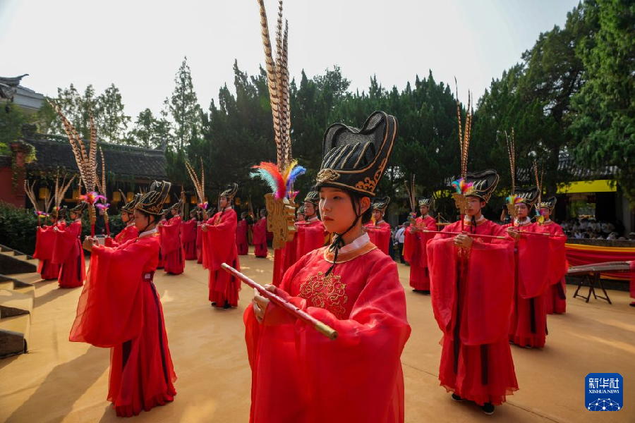 孔子生誕2577年を祝う「南孔祭典」　浙江省衢州