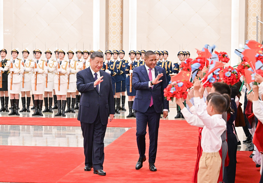 習近平国家主席がボツワナのボコ大統領と会談