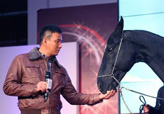 北京　超高額な馬が登場