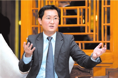 中国インターネットサービス大手・テンセントの馬化騰董事長（会長）はインタビューに応じた。