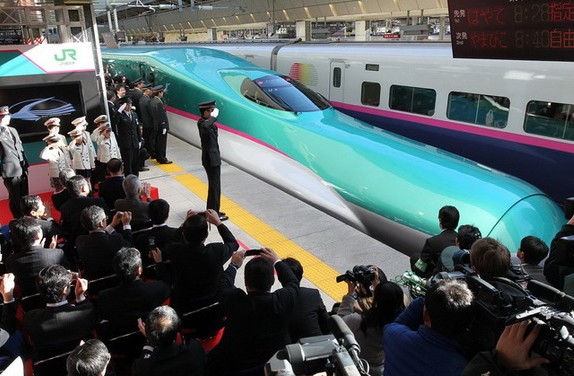 東北新幹線はやぶさ日本最速320キロで運行 新幹線の新時代--人民網日本 