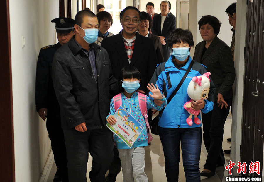 北京初の鳥インフル感染者の女児が退院