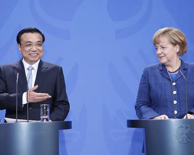 李克強総理とドイツのメルケル首相が共同記者会見