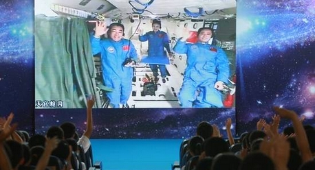 中国初の宇宙授業　6000万人の中高生が受講