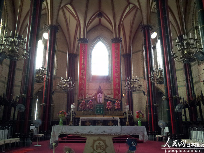 北京最大のカトリック教教会　西什庫教会 (4)