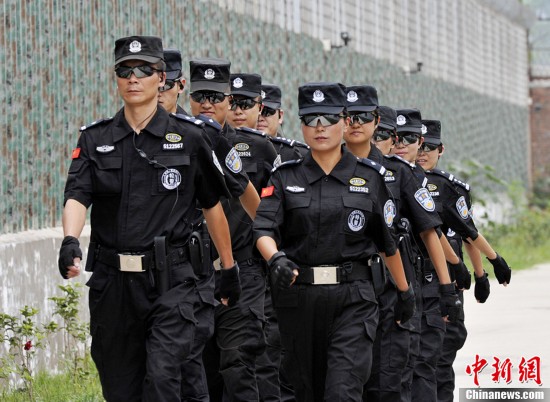 中国の刑務所の女性特殊警察隊を取材 (7)人民網日本語版人民日報