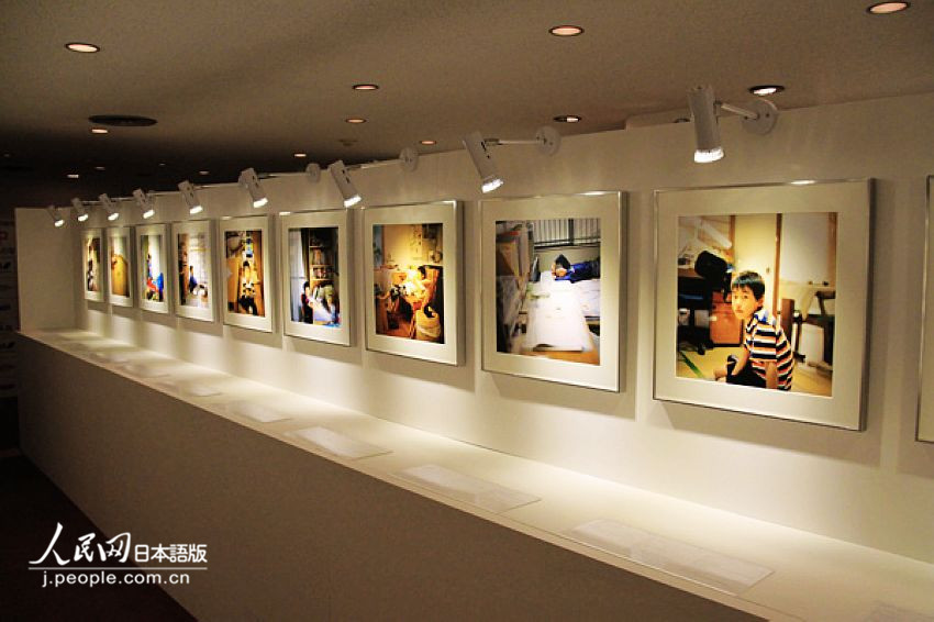 「中日未来の子ども100人の写真展」東京で開催 (5)