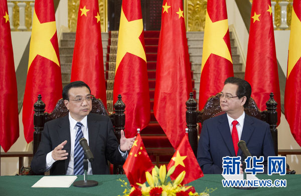 李克強総理：中越両国は南中国海の平和維持の能力と知恵がある