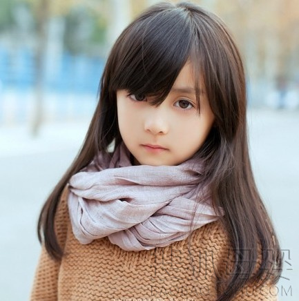 長沙の5歳の可愛らしい女の子の写真がネットで話題に 人民網日本語版 人民日報