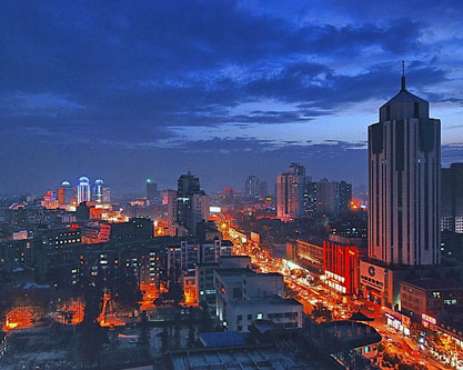 盛都の復興襄陽の復興により、漢江流域の中心都市になる。