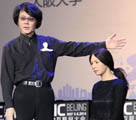 コミュニケーション可能な日本のロボットの「女神」がGMICに登場