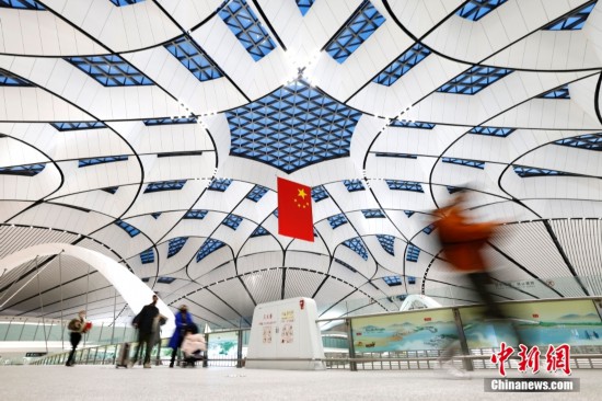 北京大興国際空港の香港特区便が17日に再開　国際便などが正式に再開へ