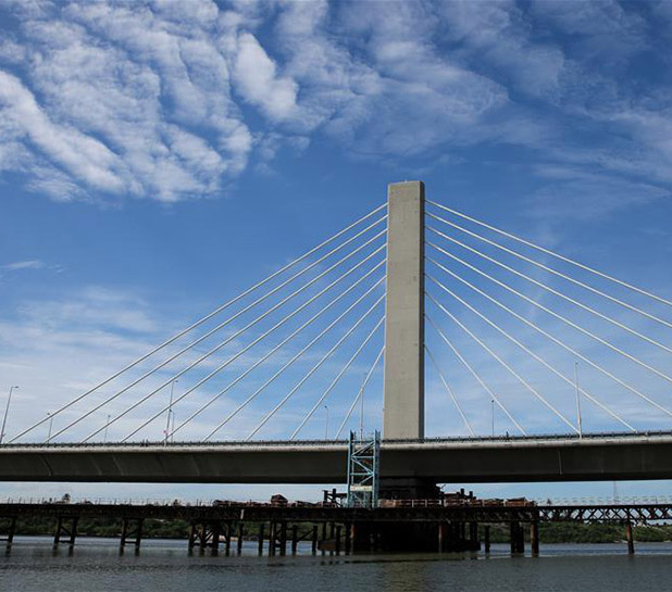 中国が建設した東アフリカ最大の斜張橋が開通