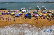 間もなく労働節連休　すでに海南省琼海市には観光客の波