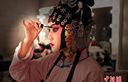 「金瓶梅」から構想を得た京劇「金簪記」が北京市で初公演