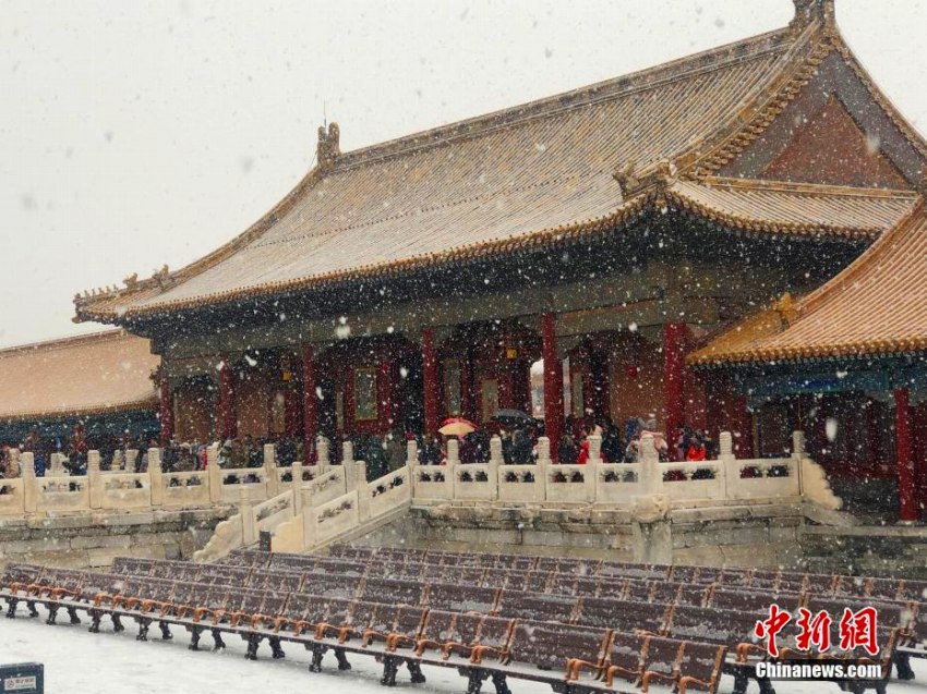 北京市の広い範囲で雪　市内は一面の銀世界に