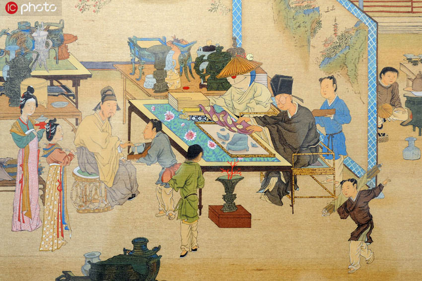 中国の古典絵画をアレンジした王赫さんの作品（写真著作権は東方ICが所有のため転載禁止）。
