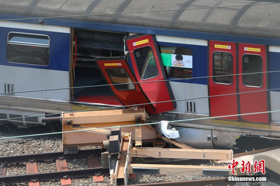 香港で列車脱線事故 香港運輸局「いかなる可能性も排除しない」