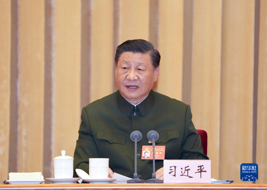 10月24日午後、習近平中共中央総書記（国家主席、中央軍事委員会主席）は北京で開催された軍指導幹部会議に出席し、重要談話を発表した（撮影・李剛）。