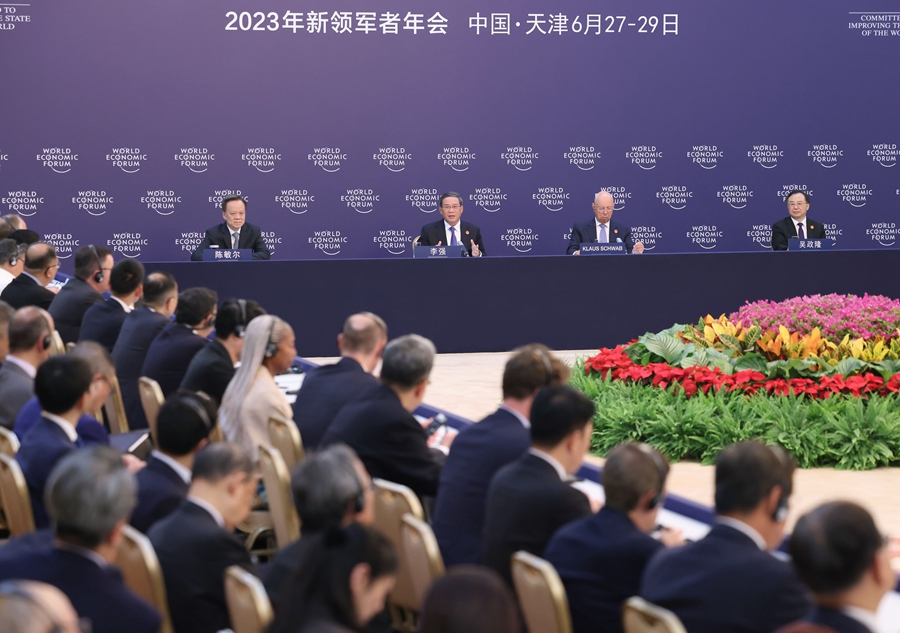 李強総理がWEFグローバル・ビジネスリーダー対話に出席