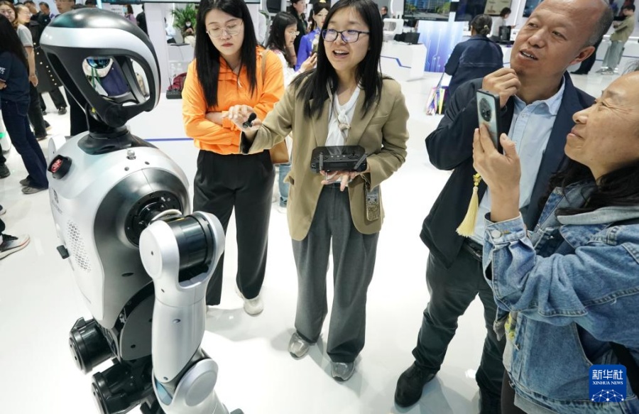 北京国際科学技術産業博覧会が開幕　国内外から800以上の企業・機関が出展