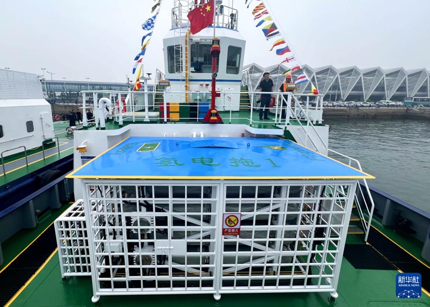 中国初の水素・電動タグボートが青島港に配備　 複数の技術的空白を埋める