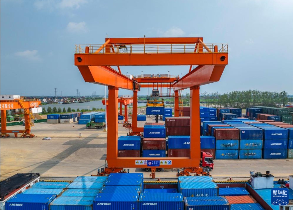 中国の国際海運輸送量シェア、世界の約3分の1