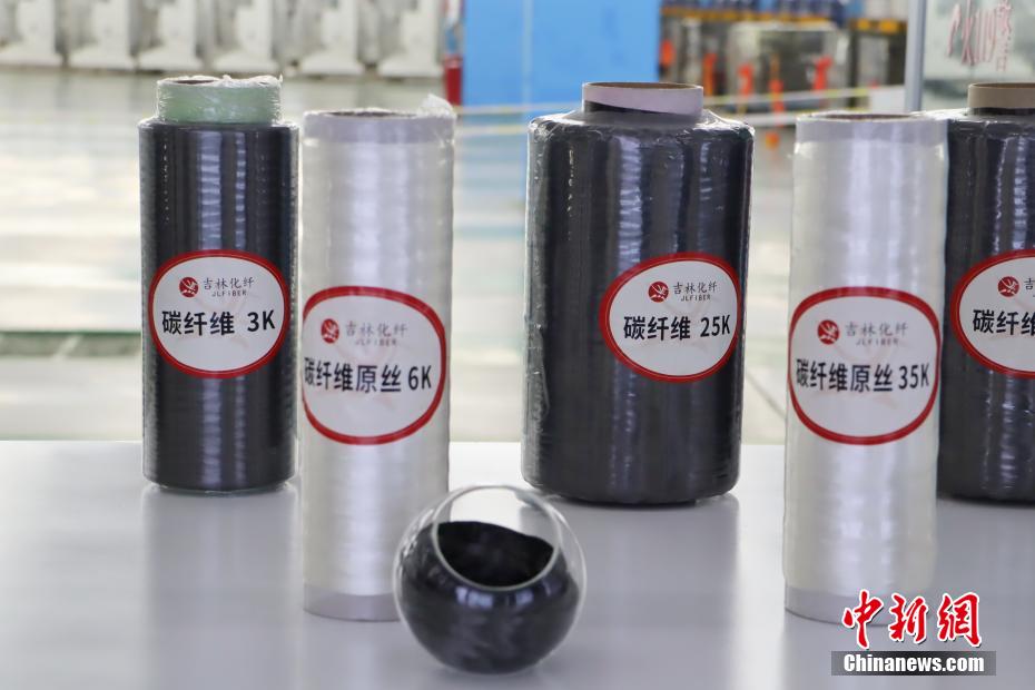 中国最大の炭素繊維生産拠点を訪ねて