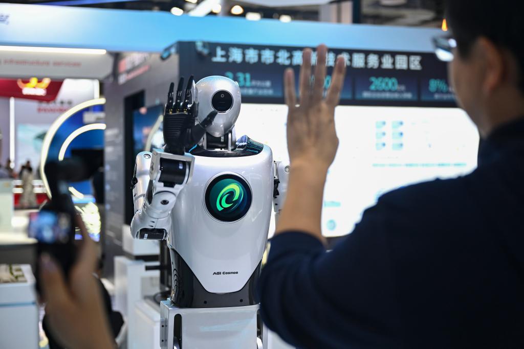 2025世界人工智能大会が閉幕　31件のプロジェクトに一斉調印
